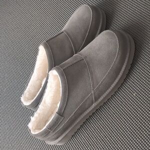 Koolaburra by UGG Slippers